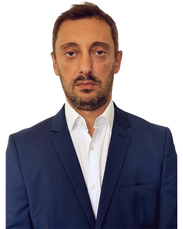 Catalin Calinoiu, your MaxMed Systems contact